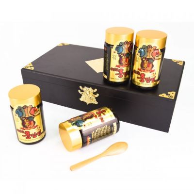 Cao Hồng Sâm Hàn Quốc 6 Năm Tuổi Hộp Gỗ Đen 4 Lọ – 250g